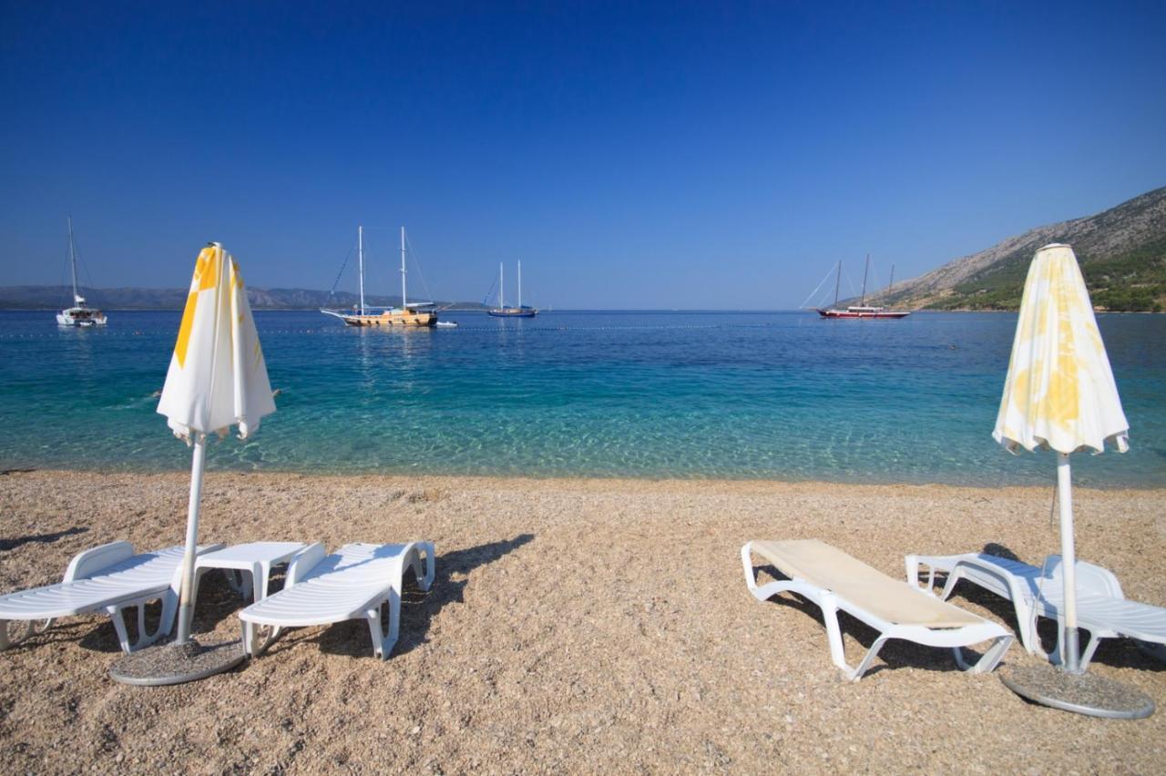 Apartment In Bol With Seaview, Terrace, Air Condition, Wifi Εξωτερικό φωτογραφία