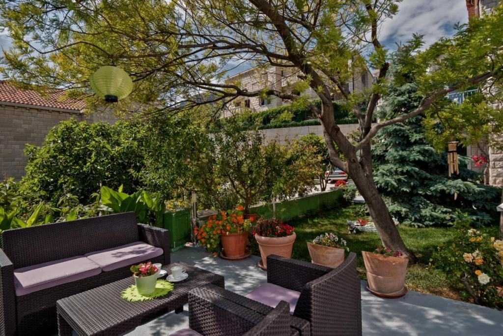 Apartment In Bol With Seaview, Terrace, Air Condition, Wifi Εξωτερικό φωτογραφία